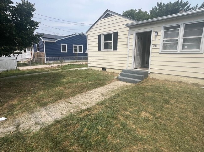 1237 N Michigan Ave in Atlantic City, NJ - Building Photo - Building Photo