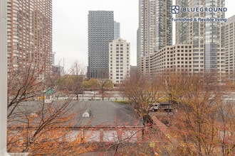 444 Washington Blvd in Jersey City, NJ - Building Photo - Building Photo