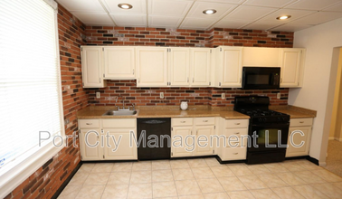 715 S Linwood Ave in Baltimore, MD - Building Photo - Building Photo
