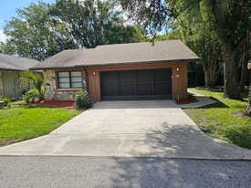 51 Golfview Ct in Homosassa, FL - Building Photo