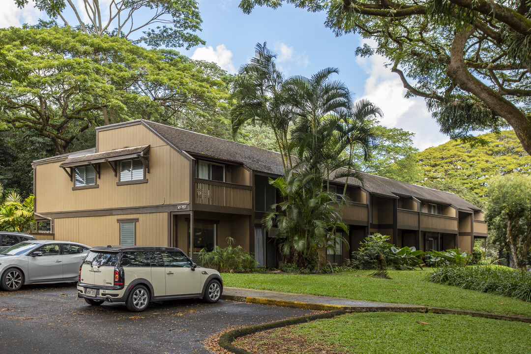 Clubview Gardens in Kaneohe, HI - Building Photo