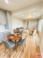 16852 McCormick St in Los Angeles, CA - Building Photo - Building Photo