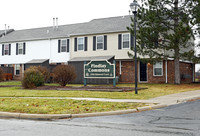 Findlay Commons in Findlay, OH - Foto de edificio - Building Photo