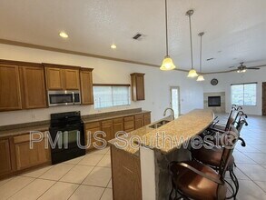 926 Stahlman Dr in Bullhead City, AZ - Building Photo - Building Photo