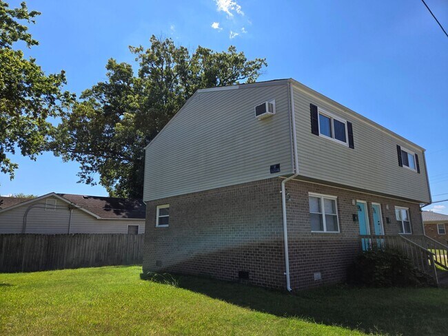 7932 Turner Rd in Norfolk, VA - Building Photo - Building Photo