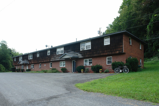 Meadow Wood Apartments in Catskill, NY - Building Photo - Building Photo