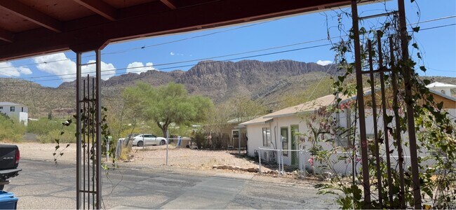 109 N Pinal Ave in Superior, AZ - Building Photo - Building Photo