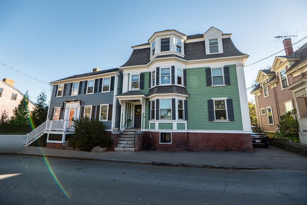 57 Summer St in Salem, MA - Building Photo