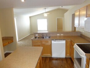 1323 Old Millpond Rd in Melbourne, FL - Building Photo - Building Photo
