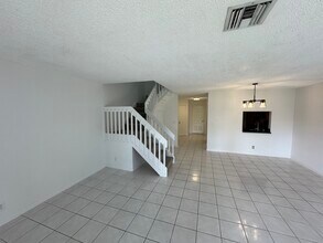3733 Carambola Cir N in Coconut Creek, FL - Building Photo - Building Photo