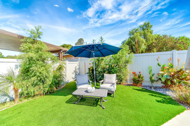 property at 23354 Burbank Blvd