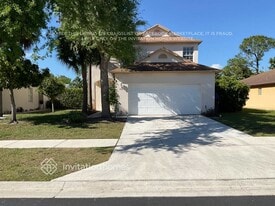5821 Azalea Cir in West Palm Beach, FL - Building Photo