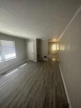 107 Chamberlain Cir in Tullahoma, TN - Building Photo - Building Photo