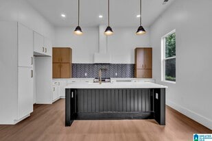 5009 2nd Ave N in Birmingham, AL - Building Photo