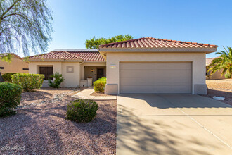 17712 N Thoroghbred Dr in Surprise, AZ - Building Photo - Building Photo