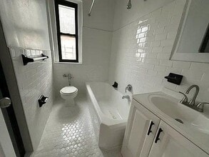 1279 Morris Ave in Bronx, NY - Building Photo - Building Photo