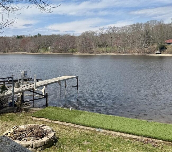 42 Granby St in Glocester, RI - Building Photo - Building Photo