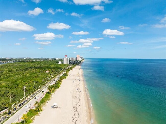 1151 N Fort Lauderdale Beach Blvd in Fort Lauderdale, FL - Foto de edificio - Building Photo