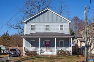 903 Nassau St in Charlottesville, VA - Building Photo