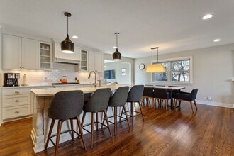 5112 Abercrombie Dr in Minneapolis, MN - Building Photo - Building Photo