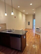 942 Willow Ave in Hoboken, NJ - Building Photo - Building Photo