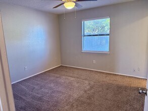 7408 Fir Ave in Lubbock, TX - Building Photo - Building Photo