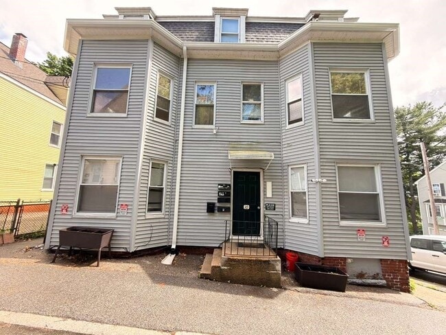 property at 8 Marble St