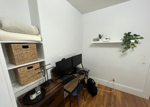 56 Cedar St, Unit 1R in Somerville, MA - Building Photo - Building Photo