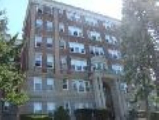 64 1/2 Day St, Unit 1