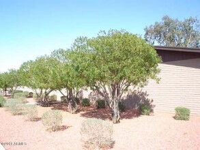 18041 N 40th Pl, Unit 3 in Phoenix, AZ - Building Photo - Building Photo