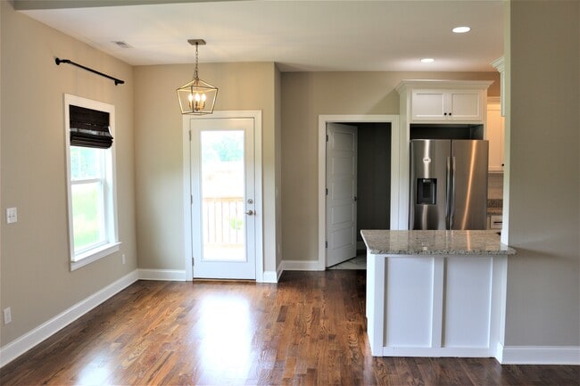 property at 3426 Fleeman Place Dr NE