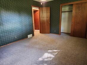 13197 132nd St W in Apple Valley, MN - Building Photo - Building Photo