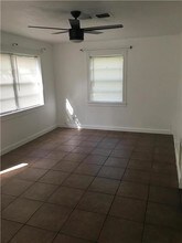 713 Penn St-Unit -2 in West Palm Beach, FL - Building Photo - Building Photo