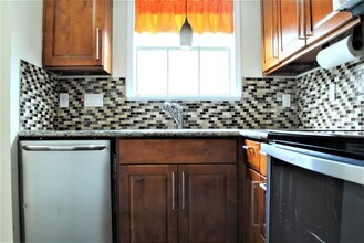 3300 Bellefontaine in Houston, TX - Building Photo - Building Photo