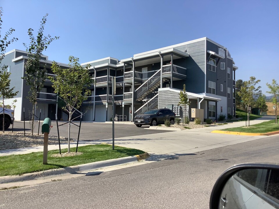 Jenny Place Apartments in Missoula, MT - Foto de edificio