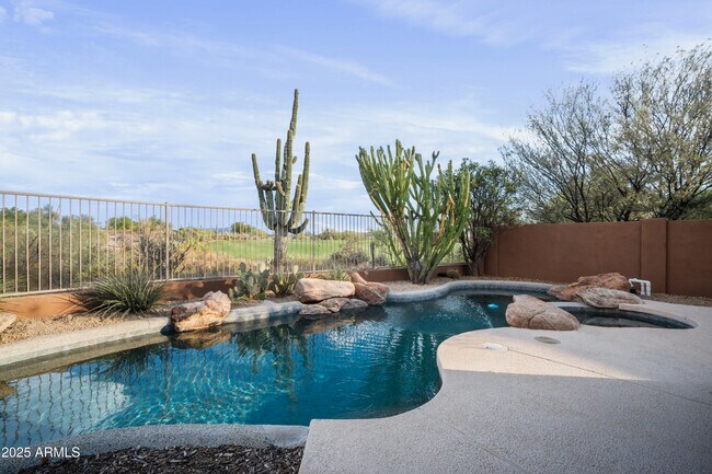 9359 E Cavalry Dr in Scottsdale, AZ - Building Photo - Building Photo