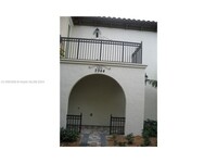 2944 St Thomas Dr in Hollywood, FL - Building Photo - Building Photo