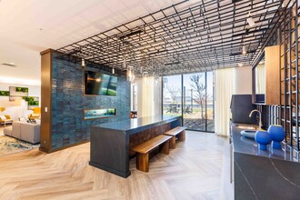 The Waverton in Secaucus, NJ - Building Photo - Building Photo