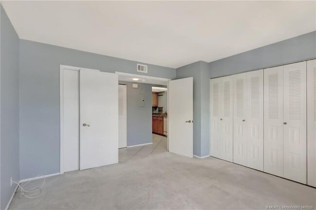 property at 1504 SE Royal Green Cir