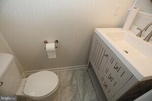 1228 Needham Ct in Crofton, MD - Building Photo