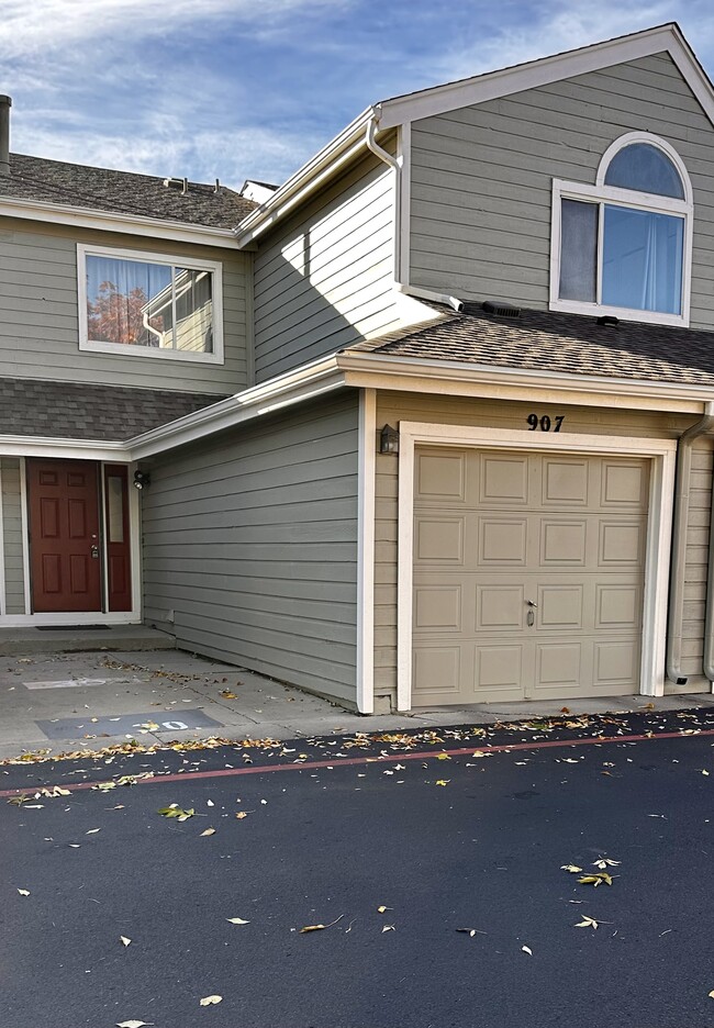 7474 E Arkansas Ave in Denver, CO - Building Photo - Building Photo