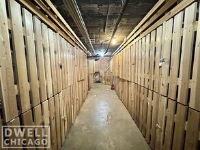 515 W Belmont Ave, Unit 1 in Chicago, IL - Building Photo - Building Photo