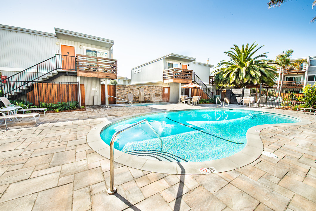 Oceanview in Santa Cruz, CA - Foto de edificio