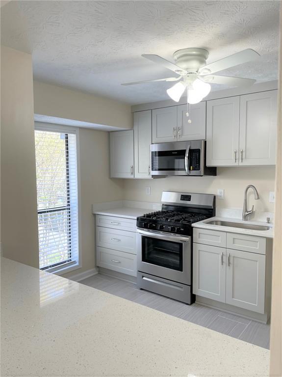 408 Wynnes Ridge Cir SE in Marietta, GA - Building Photo - Building Photo