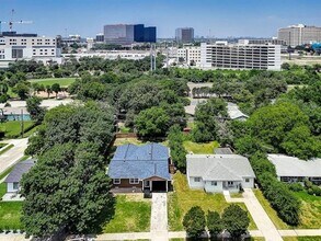 12111 Galva Dr in Dallas, TX - Building Photo - Building Photo