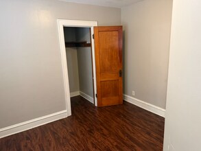 2359-2361-2361 N 53rd St, Unit 2359 in Milwaukee, WI - Building Photo - Building Photo