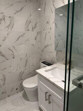 55-12-55102 102nd St in Queens, NY - Building Photo - Building Photo