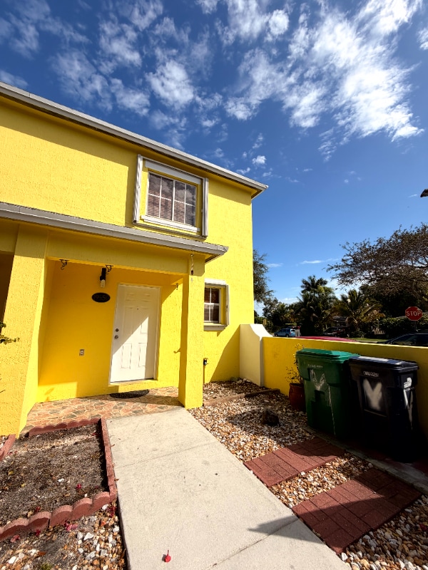 19550 SW 103rd Ct in Cutler Bay, FL - Building Photo - Building Photo