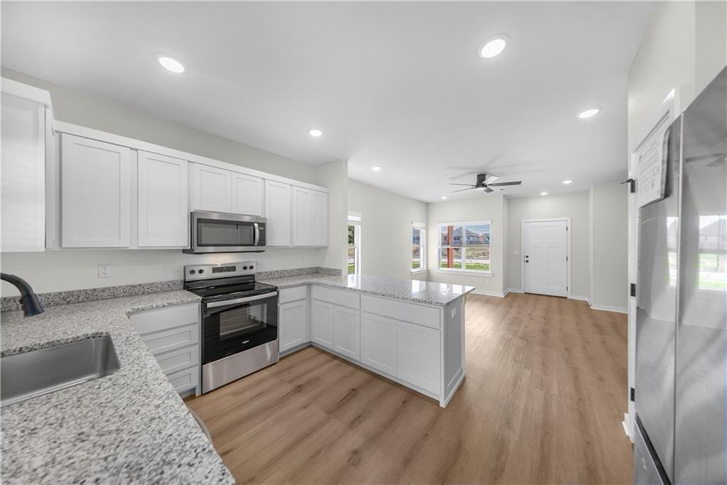 601 Cosmos St in Centerton, AR - Building Photo