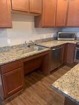 8736 Hanna Ln NE in Lacey, WA - Building Photo